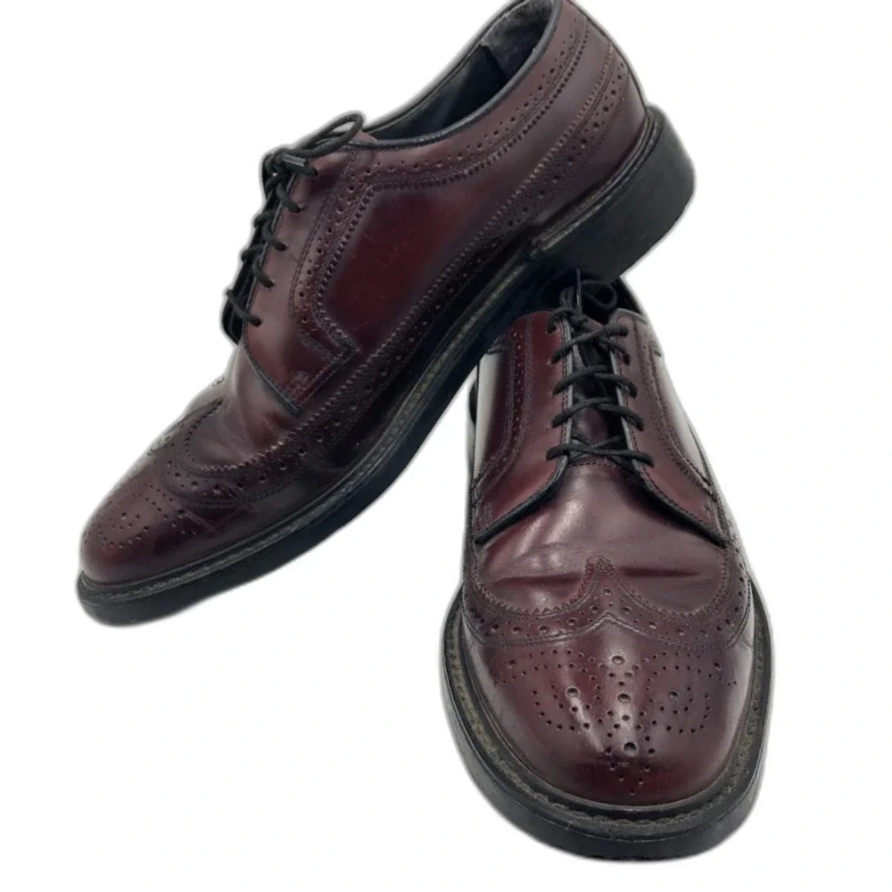 Thom McAn vintage thom
